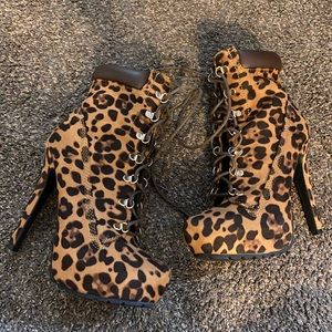 Leopard JUSTFAB BOOTS